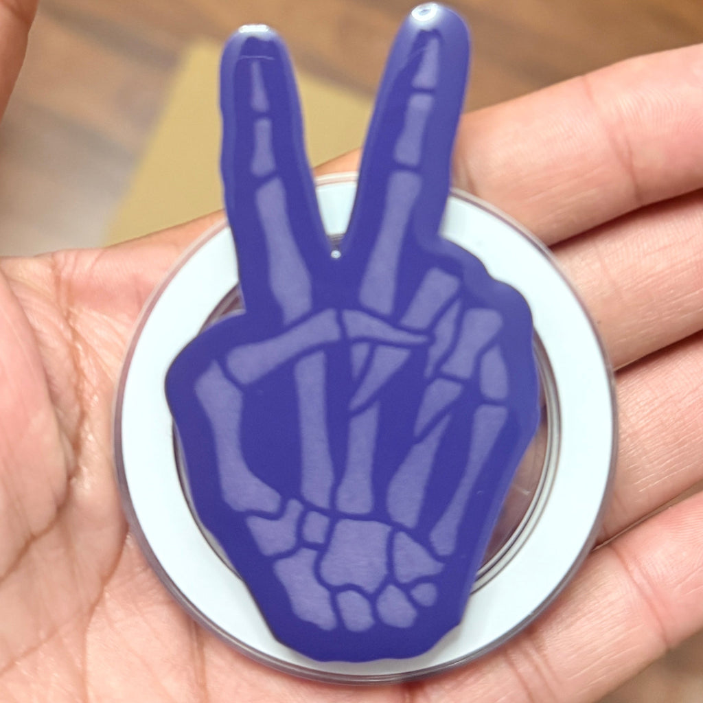 Skeleton Peace ✌🏽 Popgrip